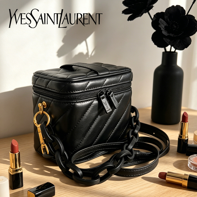 Ysl Beauty Makeup Bag - Сумка Yves Saint Laurent, черная стеганая